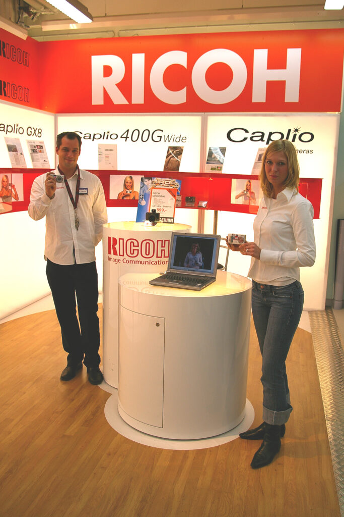 der erste Ricoh Shop Saturn HH